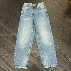 Zara Girls Mom Fit Jeans